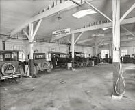 1920s Dealer Workshop