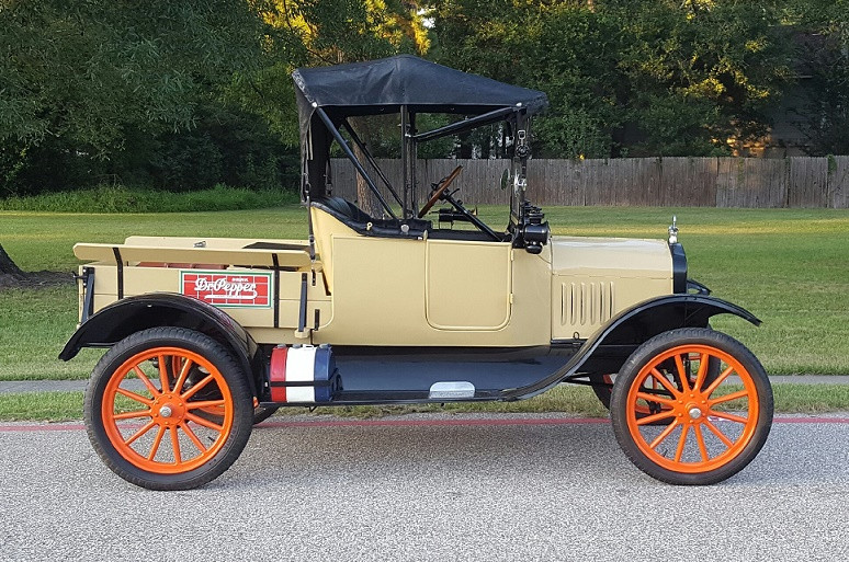 1917 Cut-Off Touring "Cody"
