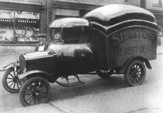 TT Delivery Van - Sillitoes Bread