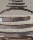 Front Spring: No Center Bolt