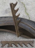 Tires: "Shaler" Tire Spreader