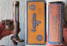 Oil Sight Gauge: "Edelmann"