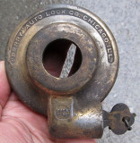 Security: "Perry" Steering Lock