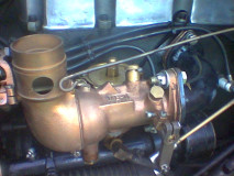 Carburetor: "Stromberg MB-1"