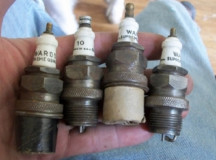 Spark Plugs: "Wards Supreme 10"