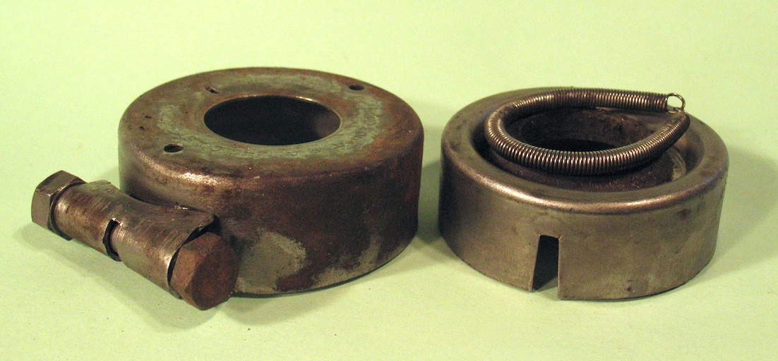 Rear Axle: "Greasetite" Grease Retainer