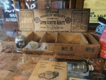 Dealer Display: Ford Gaskets