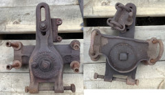 Trailer Hitch: Front Axle Clamp