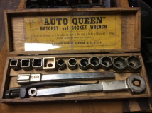 Tools: "Auto Queen" Socket Set