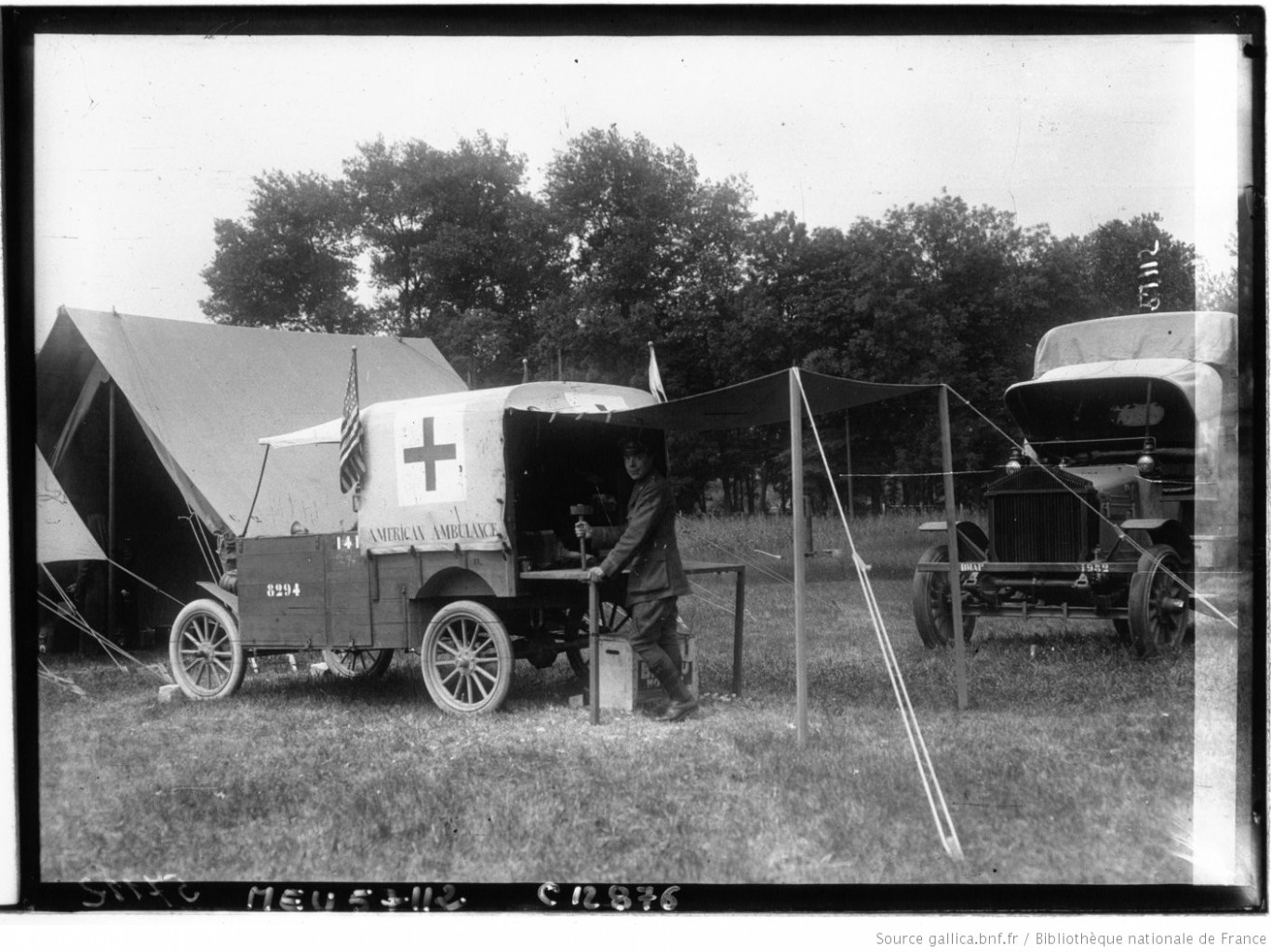 A_Bagatelle___voiture_automobile_[...]Agence_de_btv1b9043655c_1