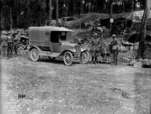WW1  Photographers Car 1917