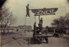 Ford Universal car sign in street