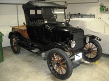 Betsy, Mark Strange's 1924 cut-off touring car