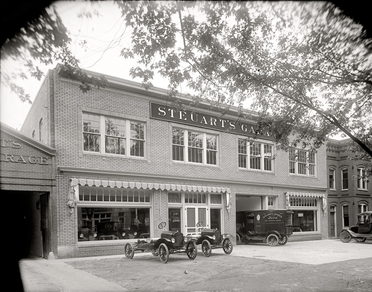 1920 Garage