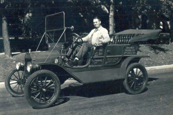 silver coach.jpg