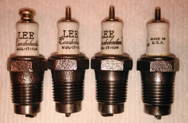 LEE Sparkplugs2.jpg