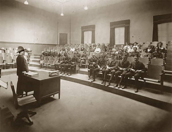 CuthLec.jpg