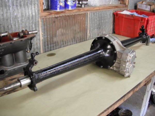 A rear with Halibrand Quick-change.jpg