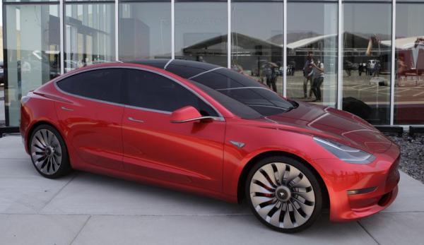 tesla 3.png