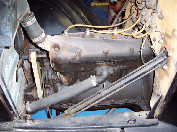 March 1918 Ford Canada a.png