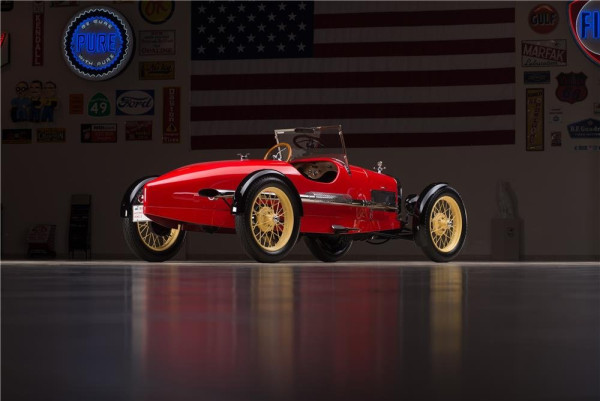 178652_Rear_3-4_Web.jpg