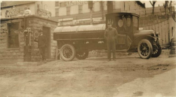 oil truck 2.JPG