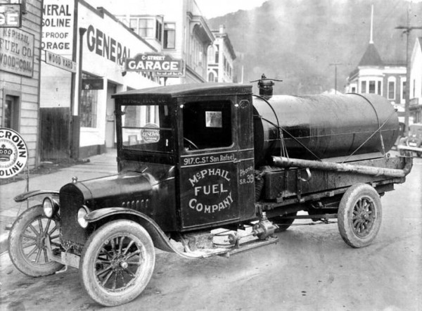 Model T Tanker.jpg