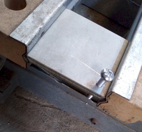 D-hardware 06.jpg