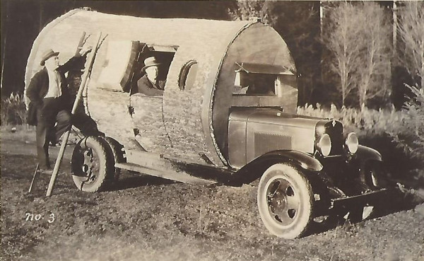 log truck.JPG