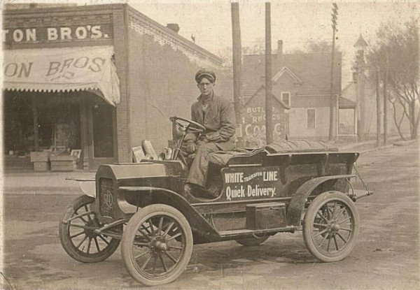 reo truck8.JPG