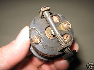 horn-headlight combo switch Ford.jpg