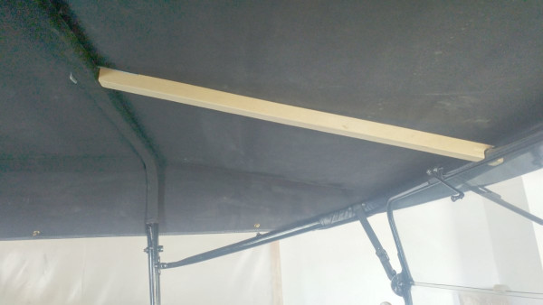 Unpainted brace in position (for test fit)