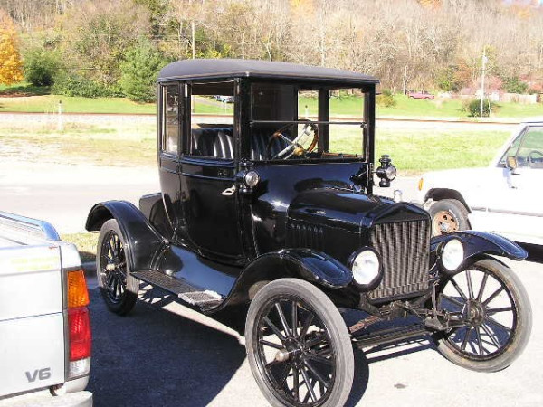 1917 rounded padded rooftop Coupelet.jpg