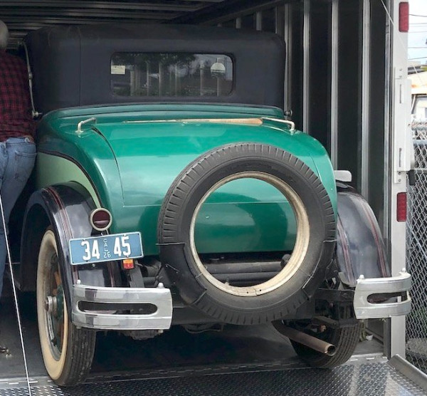 26 Hudson Spare Tire_1.jpg