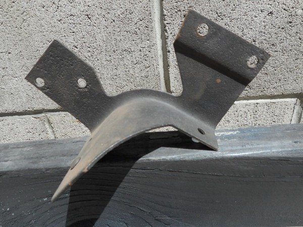 Inside Bracket 1.JPG
