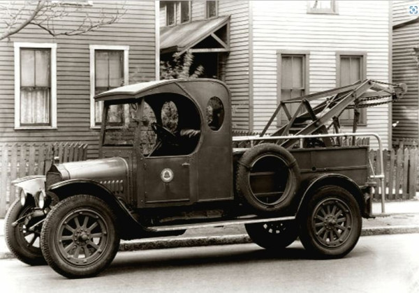 bell truck.JPG