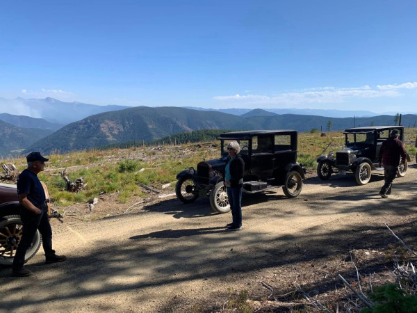John S & Luanne On Lone Cliff.jpg