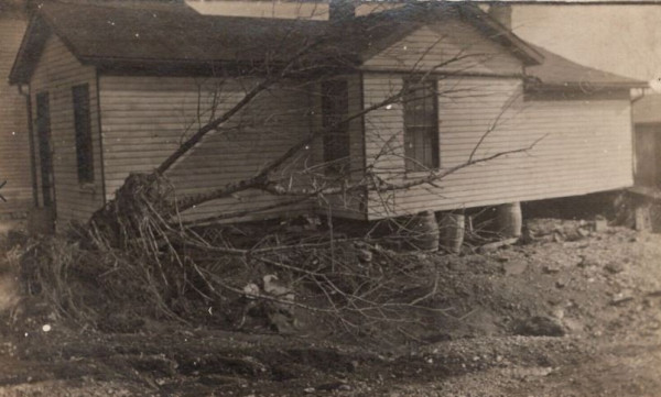 Ernies house.JPG