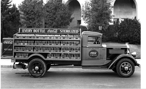 coke truck.JPG
