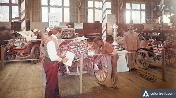 Antero inspecting the Shawmut.png