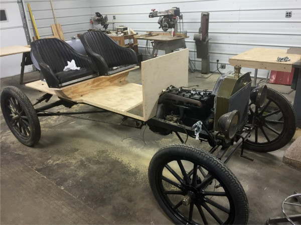 15 Speedster build 02.JPG