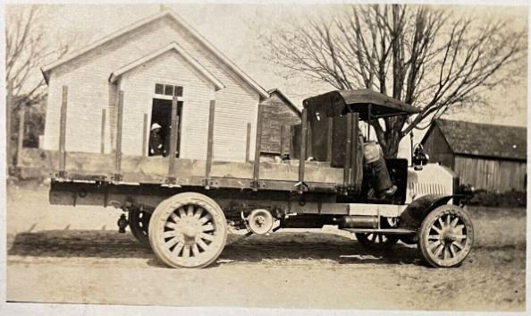 early truck3.JPG