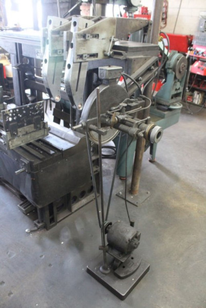 TA Hydraulic Horizontal Feed.jpg