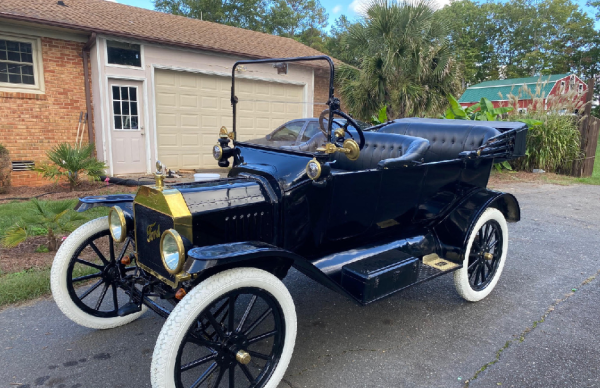 1915 white tires.png