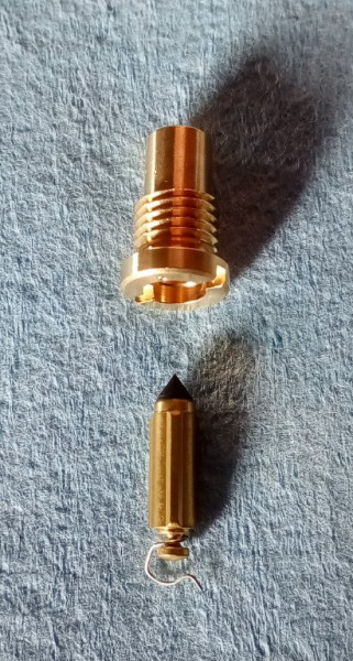 Kingston L-4 Super Valve.jpg
