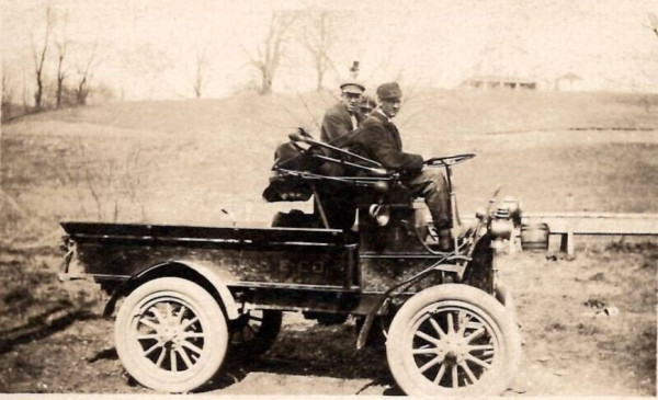 truck2.JPG