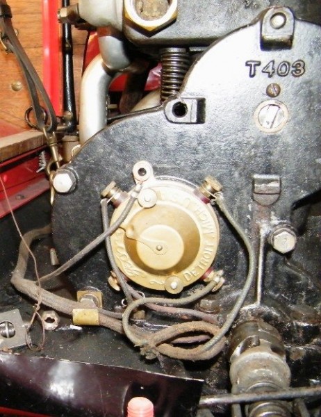 Front of pump engine - pump removed - Royce.jpg