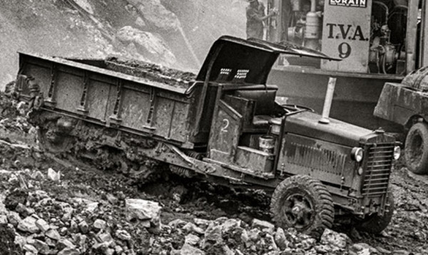 Truck.jpg