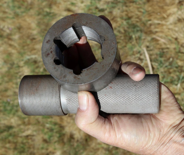 Manifold thread And Nut chaser tool 1.jpg