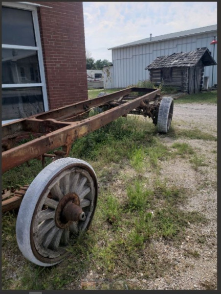 truck frame 3.JPG